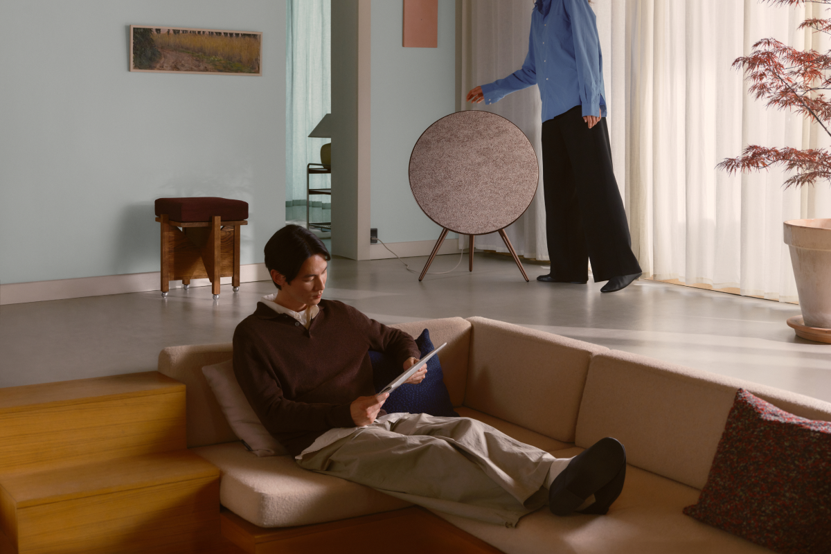 B&O Beoplay A9 76 Flex 2026 BS A9 Digital EN 1200×800 Crop Clean 0209