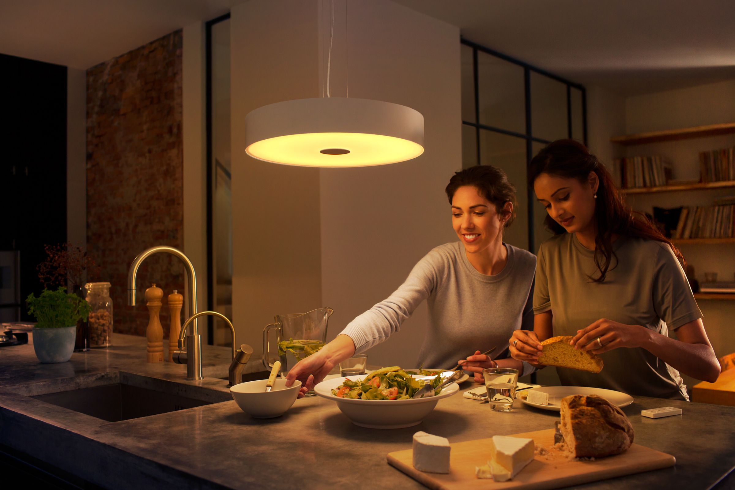 Philips HUE Fair suspension 02
