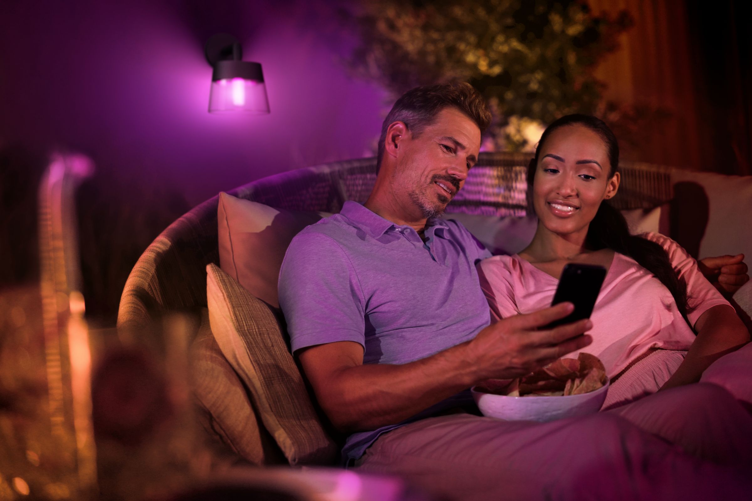 Philips Hue Attract 01