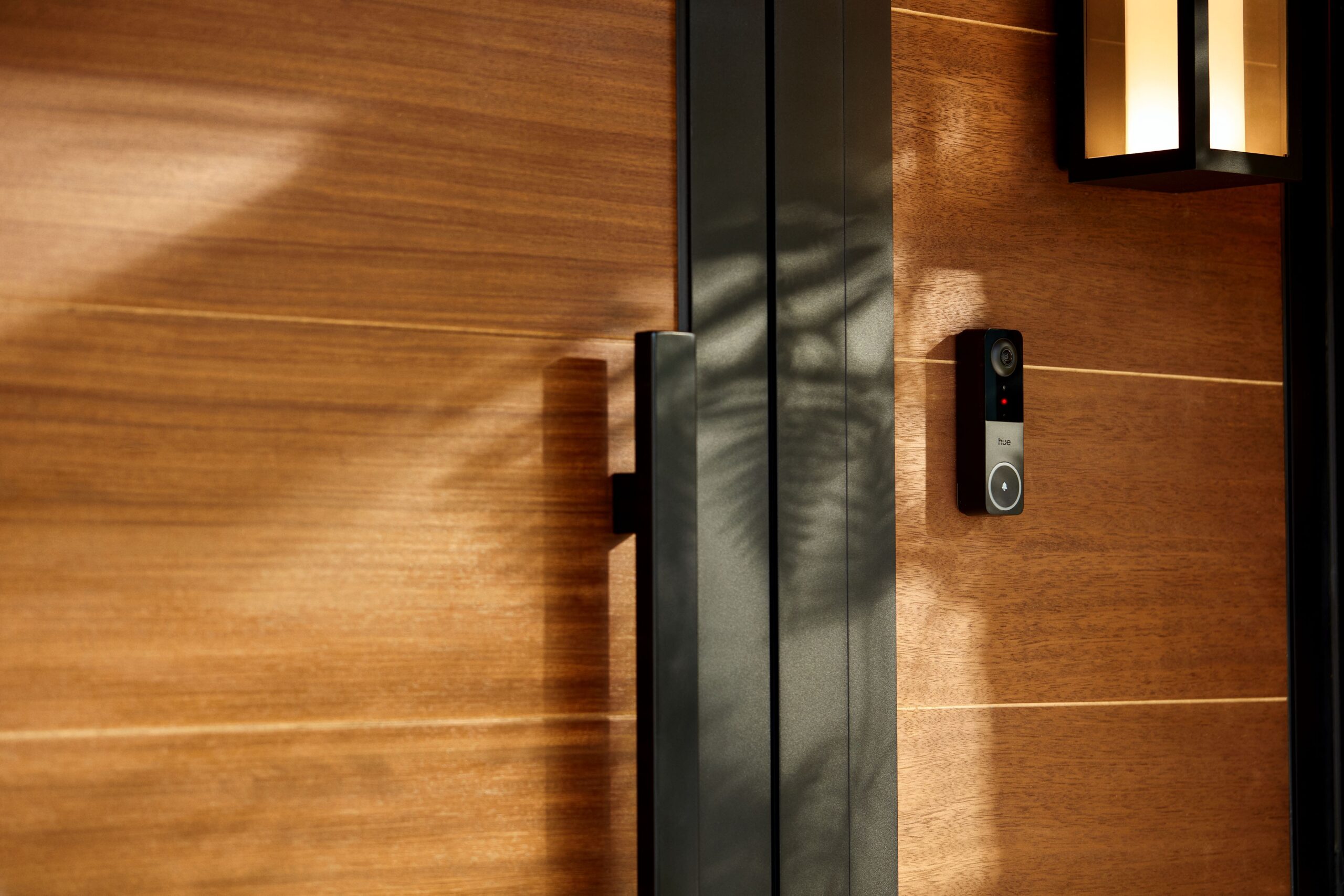 Philips HUE Wired video doorbell 17 hue secure video doorbell 1 scaled
