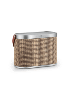 B&O Beosound A5 8 Beosound A5 Century Brown 02