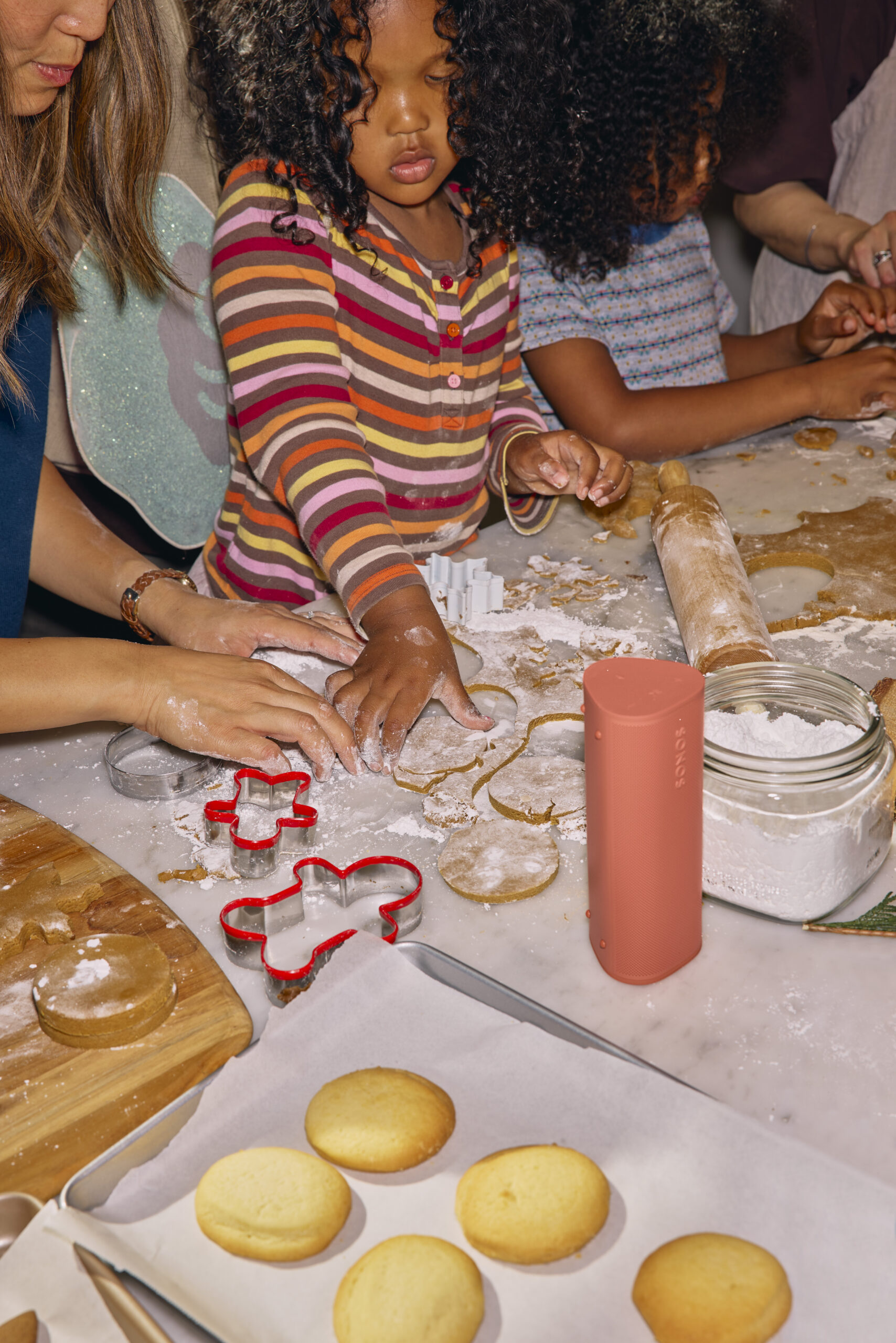 Sonos Holiday Roam 2 Baking 7a5a14 scaled