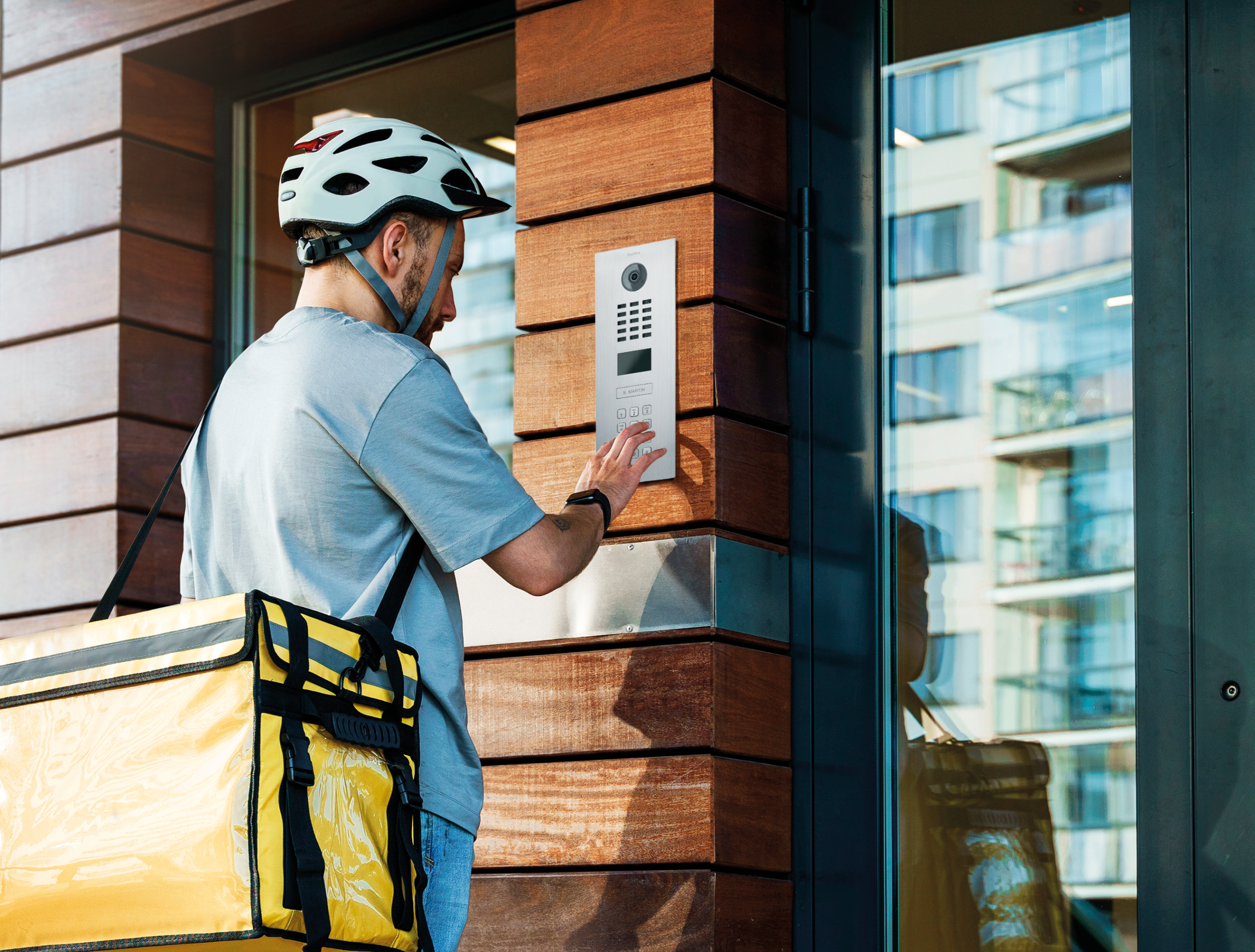 d2101kv steel courier scaled